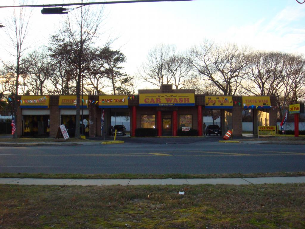 Mark Tree Road Carwash Centereach NY 11720 8668508455